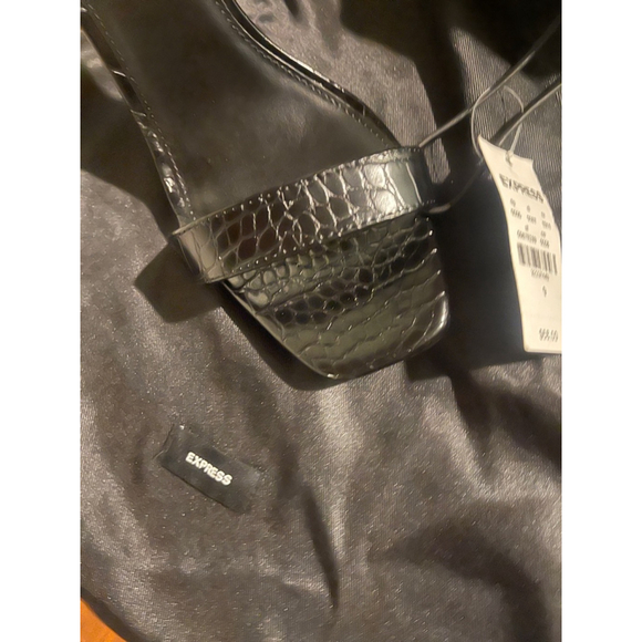 Black Stiletto crocodile embossed Heels, Size 9, Black - Picture 2 of 4